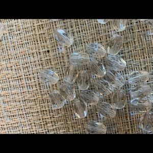 Vintage 90’s..100 Czech faceted glass beads